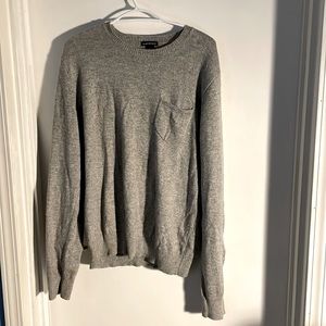 Club Monaco Crew Neck Sweater. Size Large